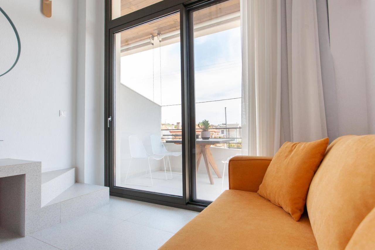 Aella Apartments Никити Экстерьер фото