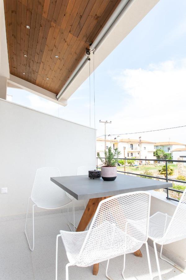 Aella Apartments Никити Экстерьер фото