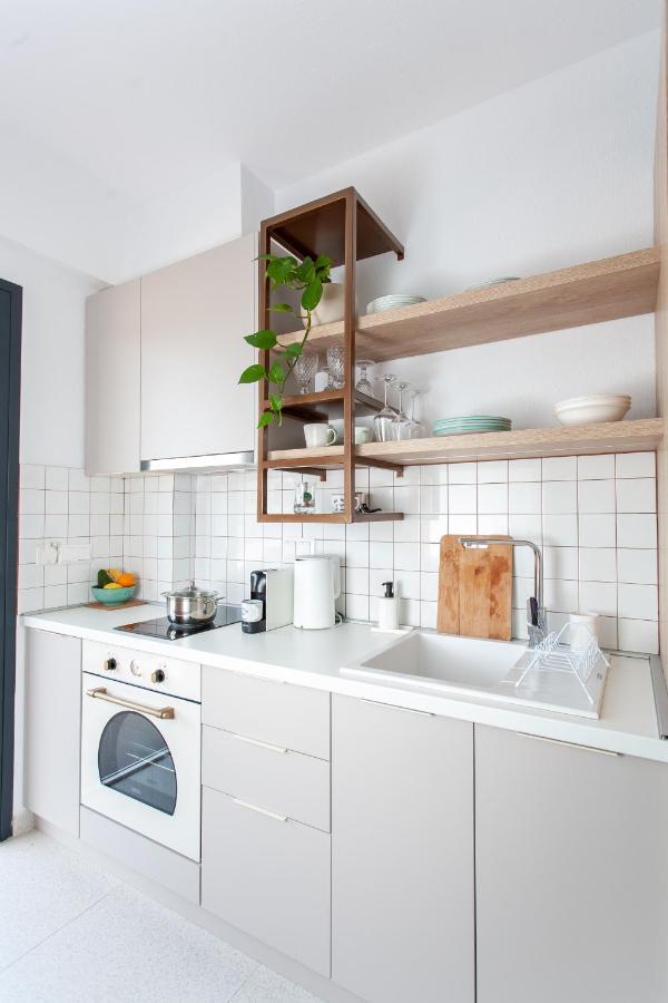 Aella Apartments Никити Экстерьер фото
