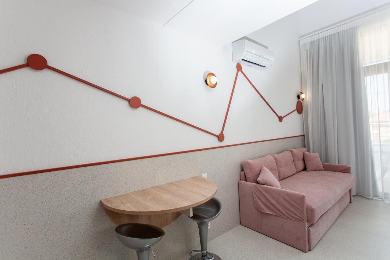 Aella Apartments Никити Экстерьер фото