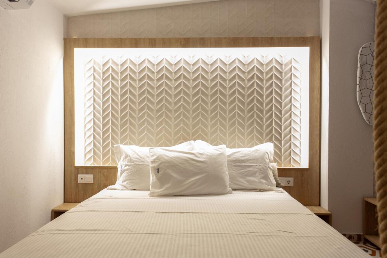 Aella Apartments Никити Экстерьер фото