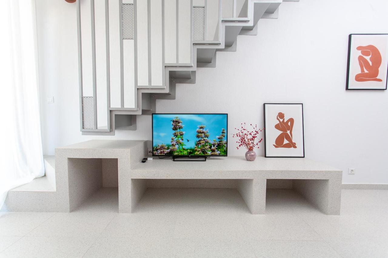 Aella Apartments Никити Экстерьер фото