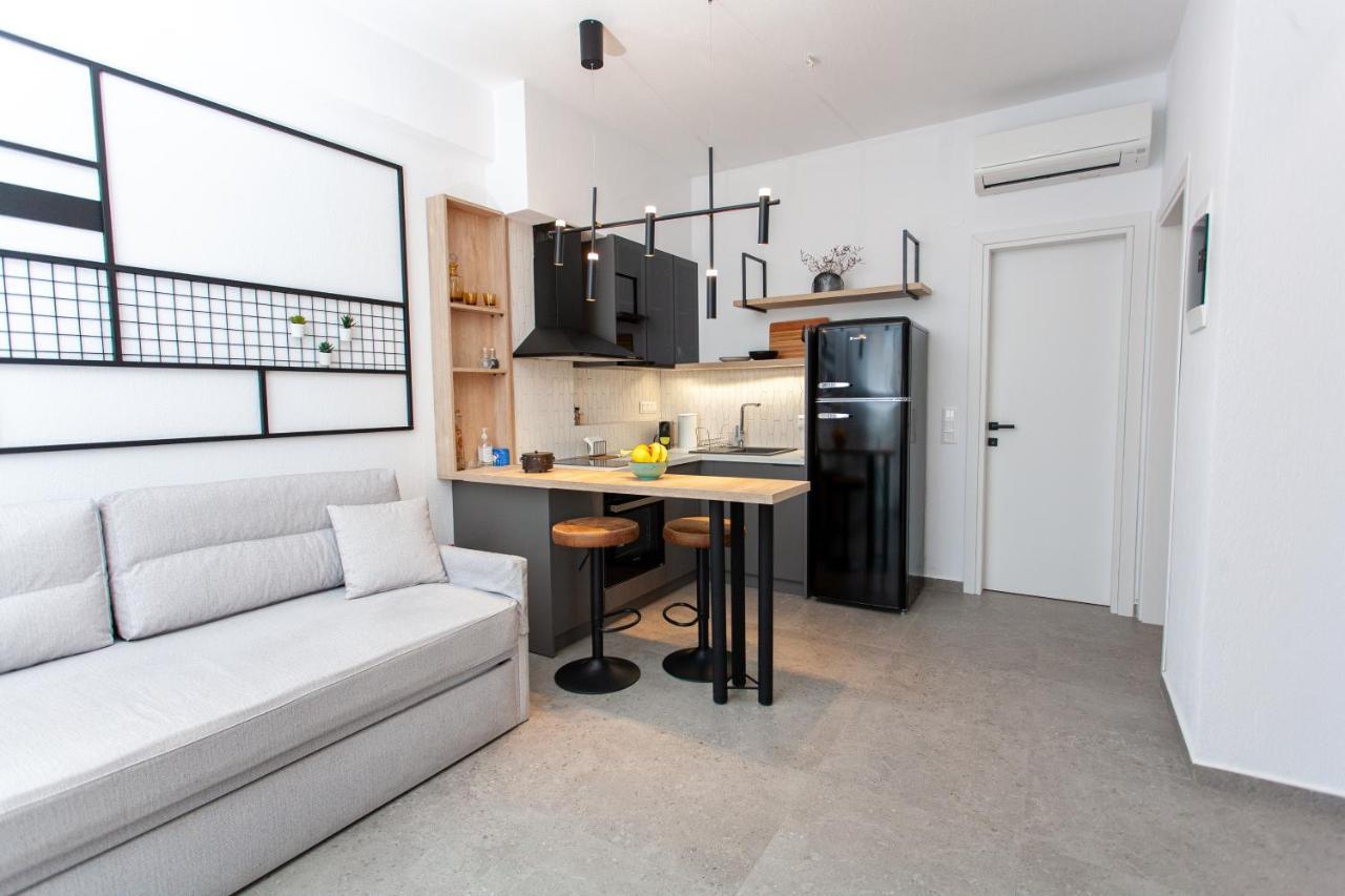 Aella Apartments Никити Экстерьер фото