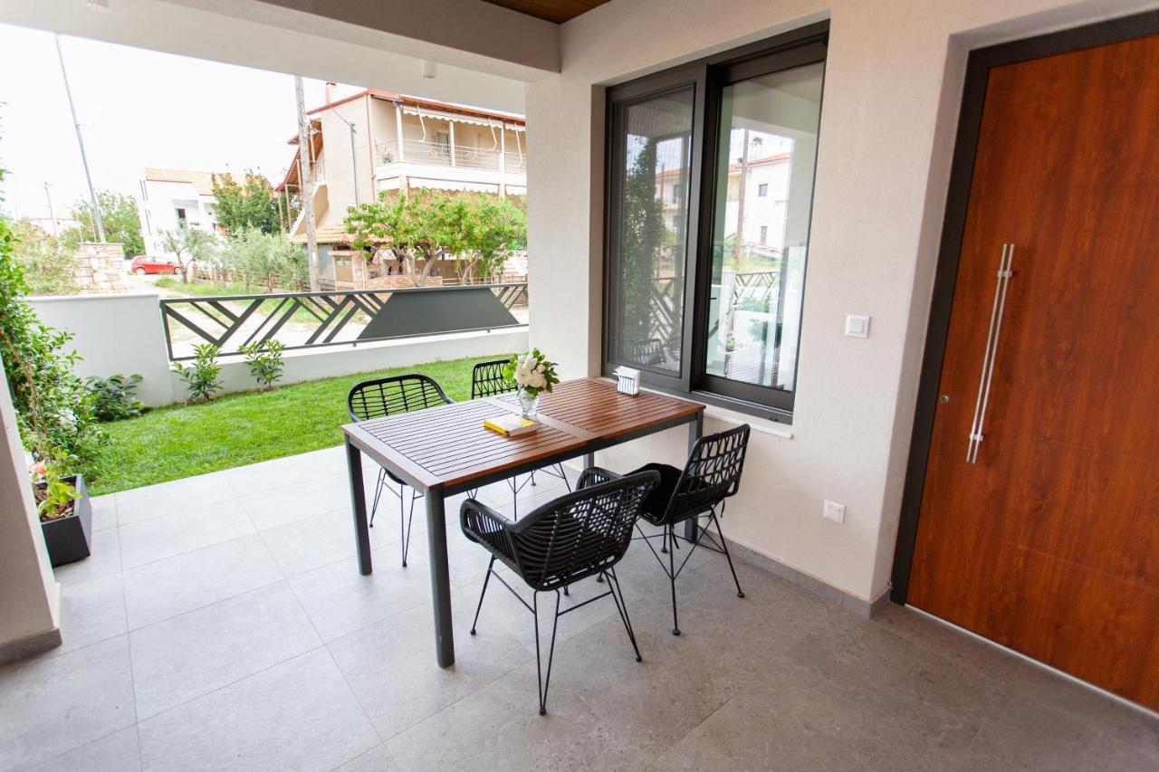 Aella Apartments Никити Экстерьер фото